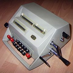 Predom-Mesko KR 13