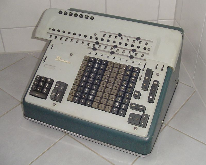 Soemtron Typ 215